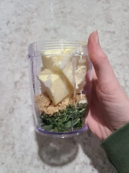 how-to-make-seasoned-butter-for-turkey